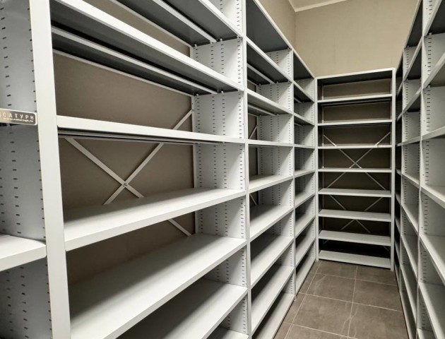 Стеционарные стеллажи для архива 