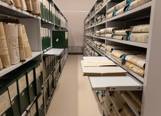 Выдвижные полки