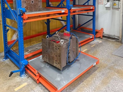 Стеллажи для тяжелых грузов